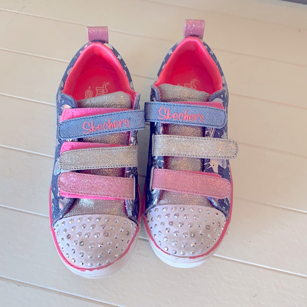 Sketchers twinkle toes light up shoes